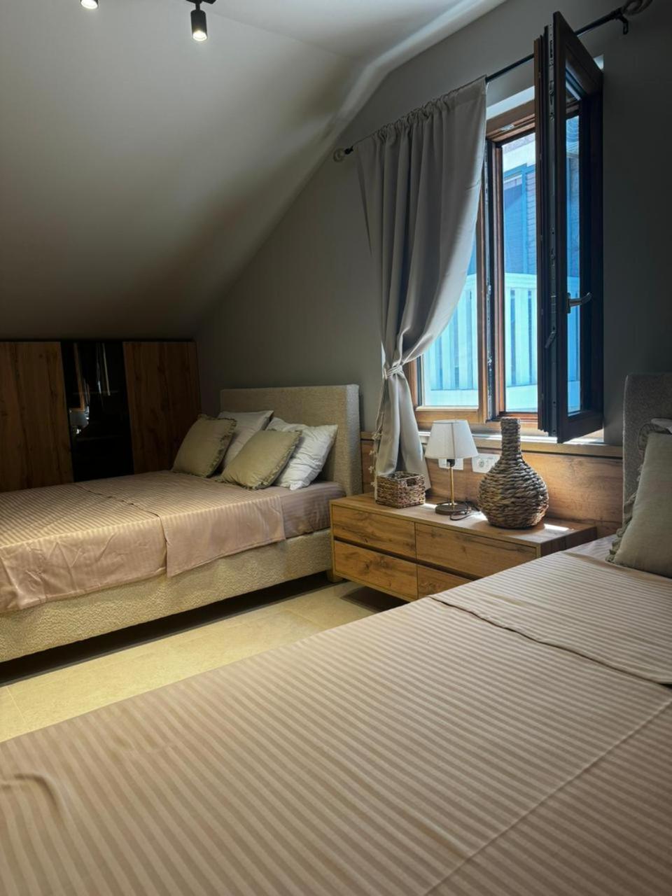 Casa Brilla Apartman Tivat Szoba fotó