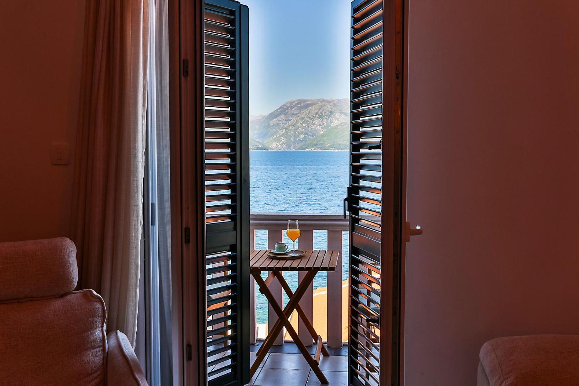 Casa Brilla Apartman Tivat Kültér fotó